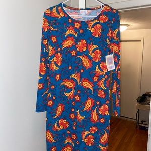 NWT LuLaRoe Debbie size small